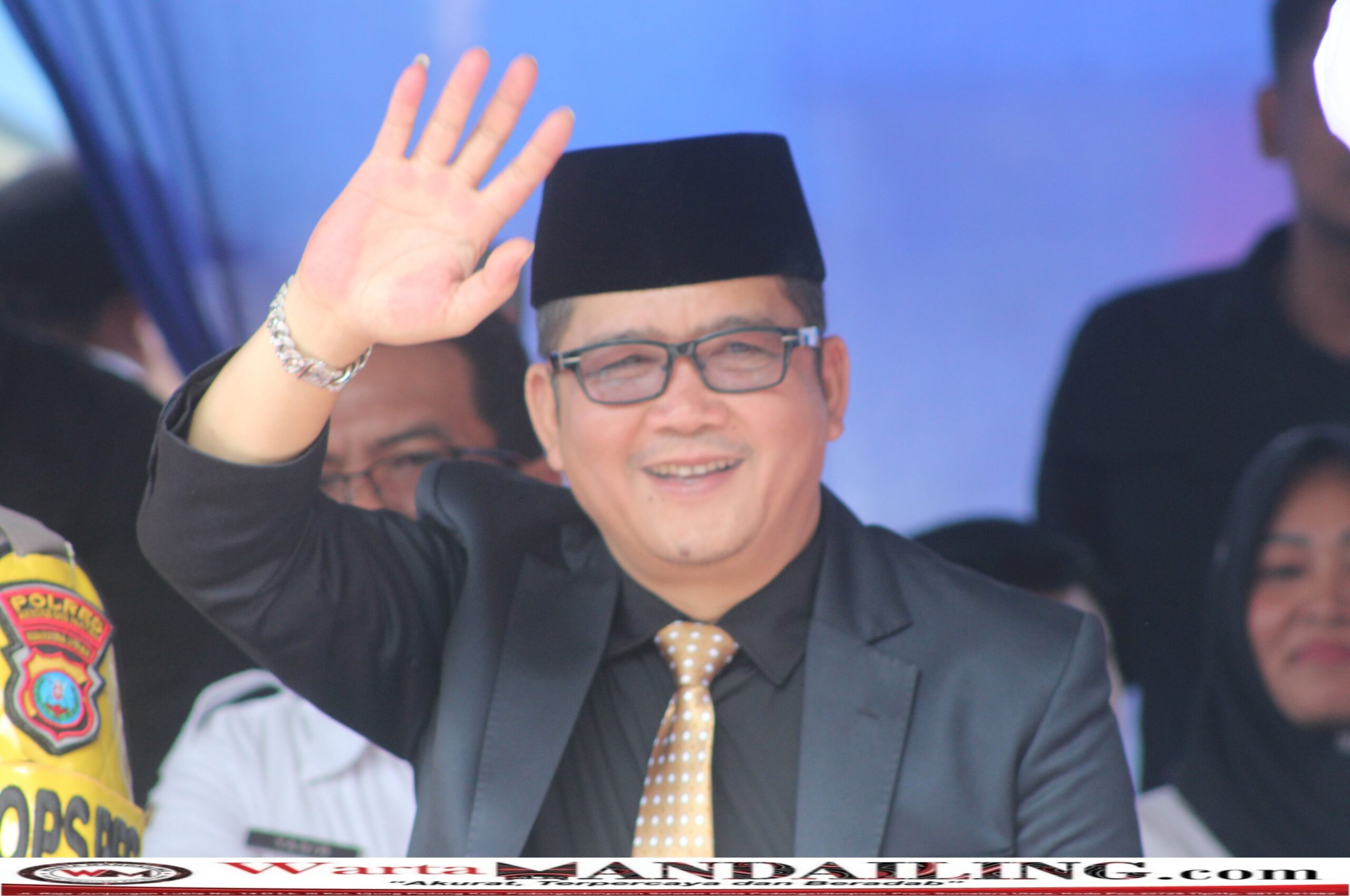 Ketua DPRD Madina, Erwin Efendi Lubis, fhoto : Syahren/Wartamandailing.
