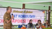 Pj Bupati Tapteng Sugeng Riyanta saat memberikan Kata sambutan dalam Rapat Konsilidasi PAPDESI, Sabtu (17/2/2024). fhoto : Wartamandailing.