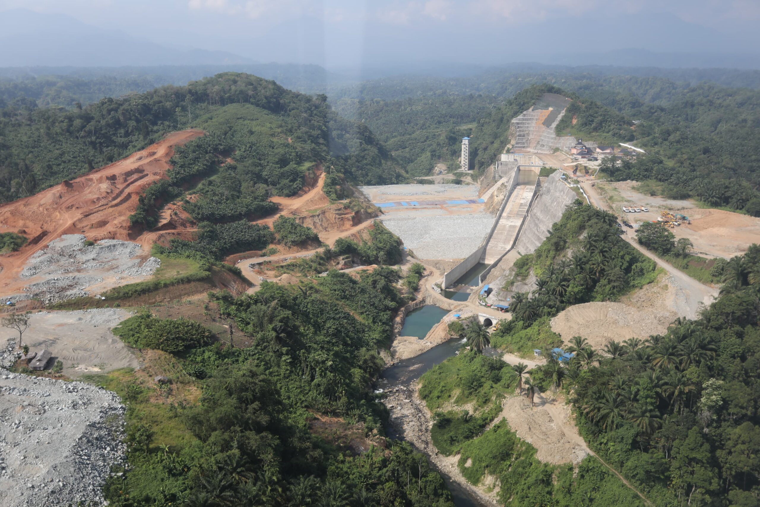Direktorat Jenderal (Ditjen) Sumber Daya Air (SDA) terus mempercepat penyelesaian pembangunan Bendungan Lau Simeme di Kecamatan Biru-biru, Kabupaten Deli Serdang, fhoto : Istimewa.