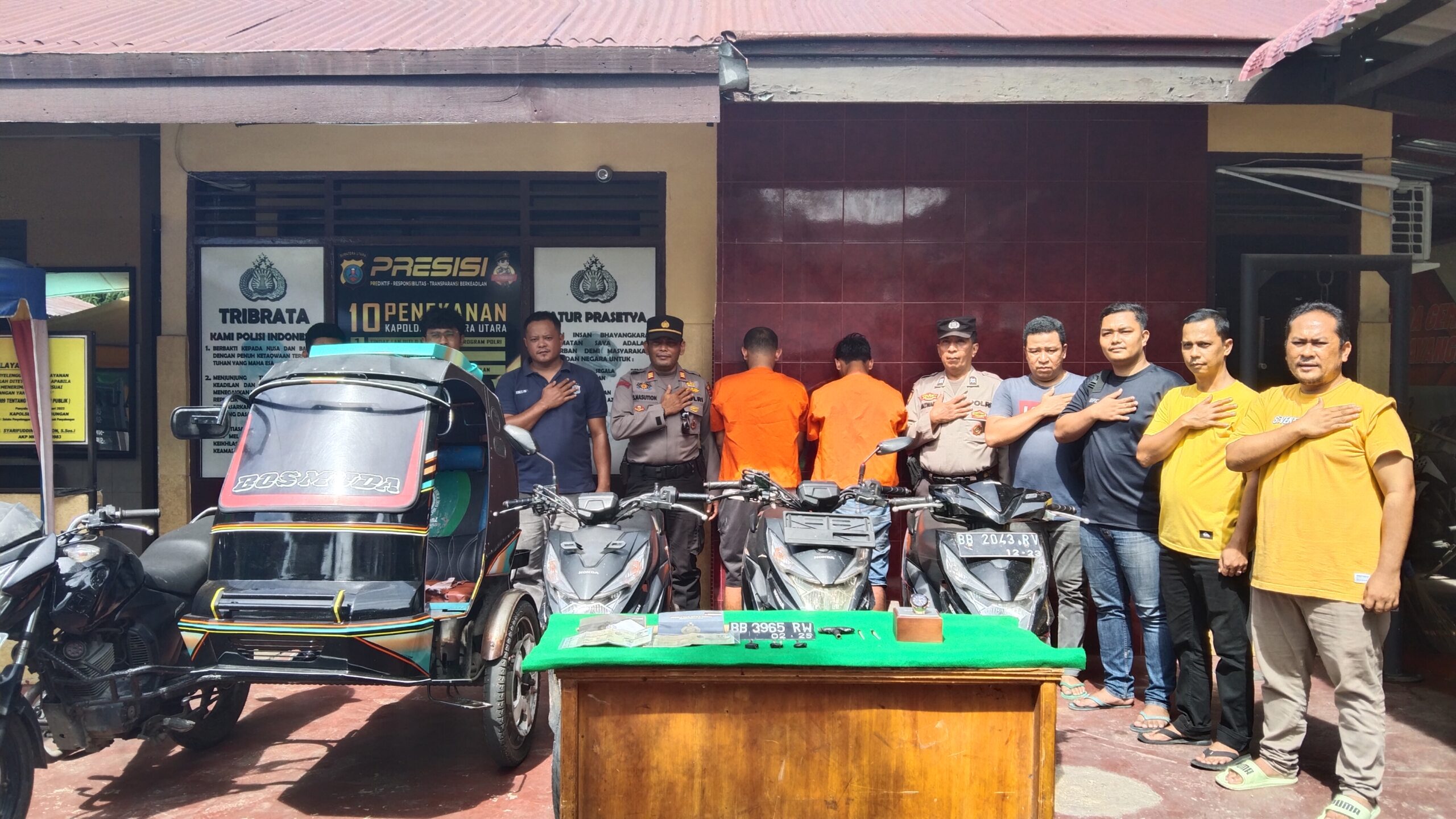 Polsek Panyabungan berhasil mengungkap pencurian sepeda motor yang hilang pada saat membuka lubuk larangan di Desa Parmompang, Sabtu (20/4/2024) fhoto : Wartamandailing.